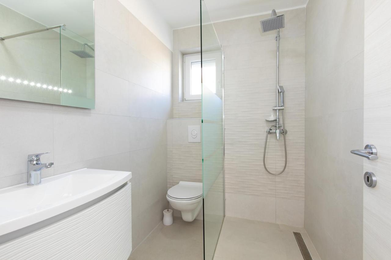 באסקה Apartments Augustinovic מראה חיצוני תמונה