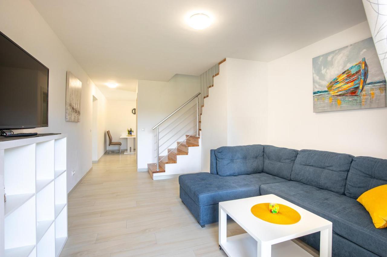 באסקה Apartments Augustinovic מראה חיצוני תמונה