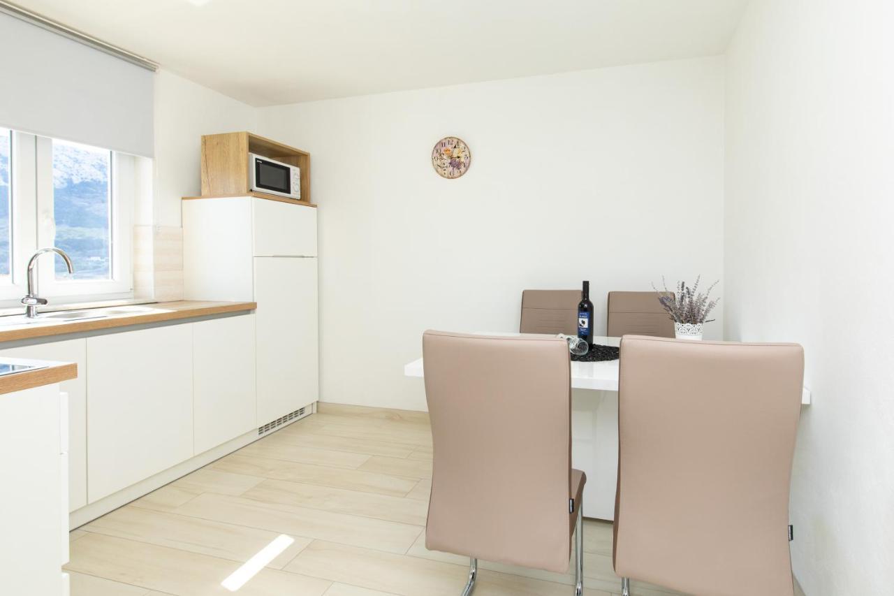 באסקה Apartments Augustinovic מראה חיצוני תמונה